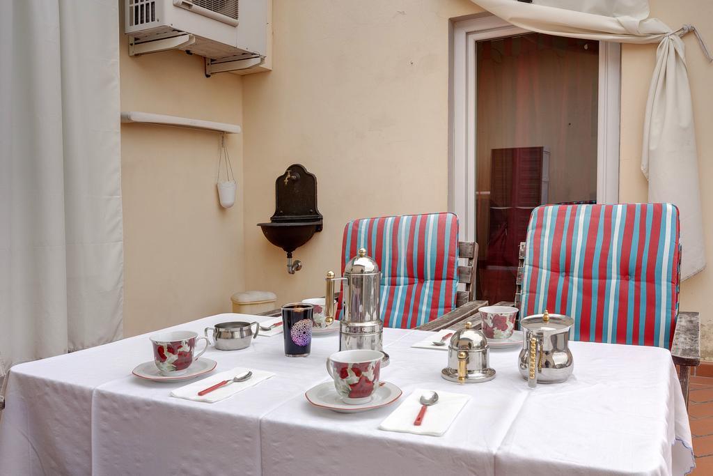 Florence Apartments, Home Feeling Buitenkant foto