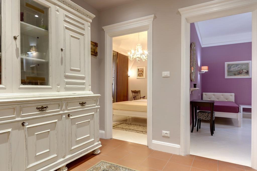 Florence Apartments, Home Feeling Buitenkant foto