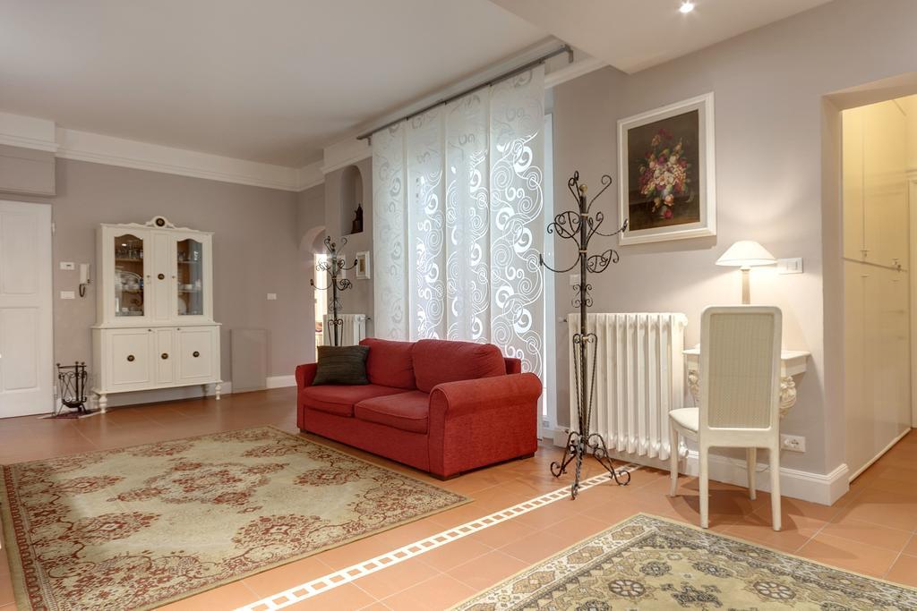 Florence Apartments, Home Feeling Buitenkant foto